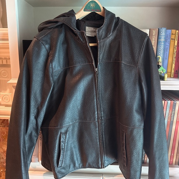 Territory Ahead Women’s Leather Jacket - Picture 1 of 3